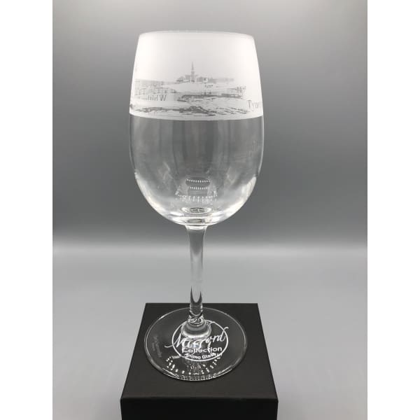 Tynemouth & Whitley Bay Scenes Wine Glass