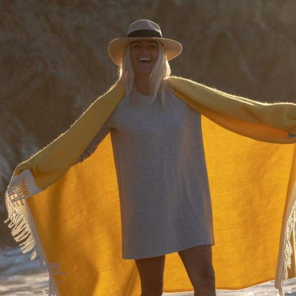 Yellow Herringbone 100% Wool Blanket - 200 x 130cm - Home - Blanket